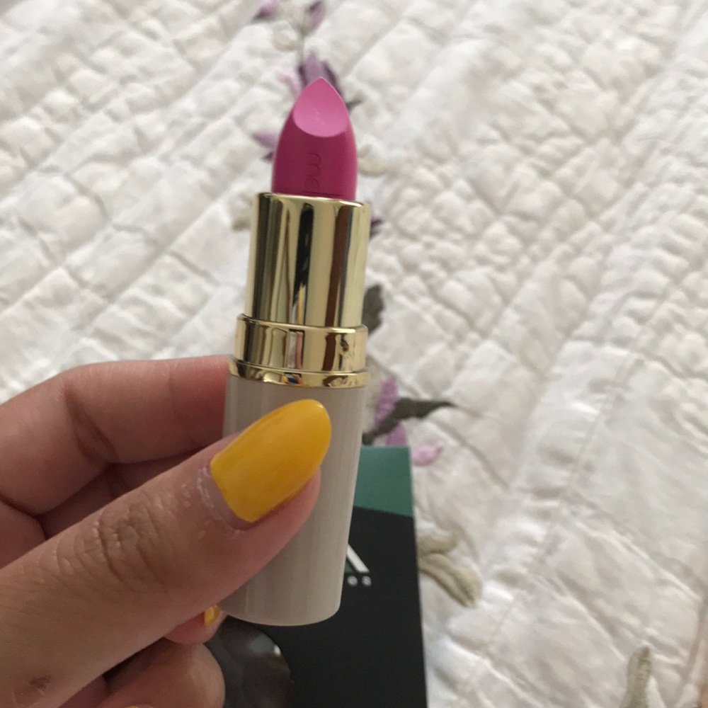 makeup bundle - Picture 4 of 5
